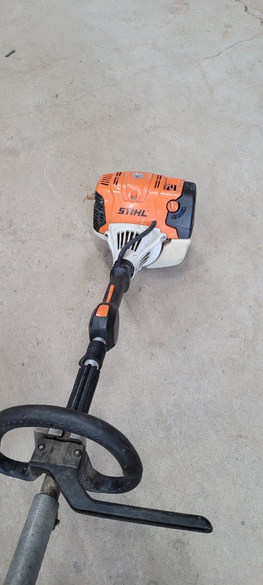 Trimmer for rent in Richmond Hill, Ontario — toolshare