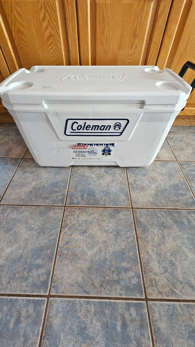 Coolers  for rent — toolshare