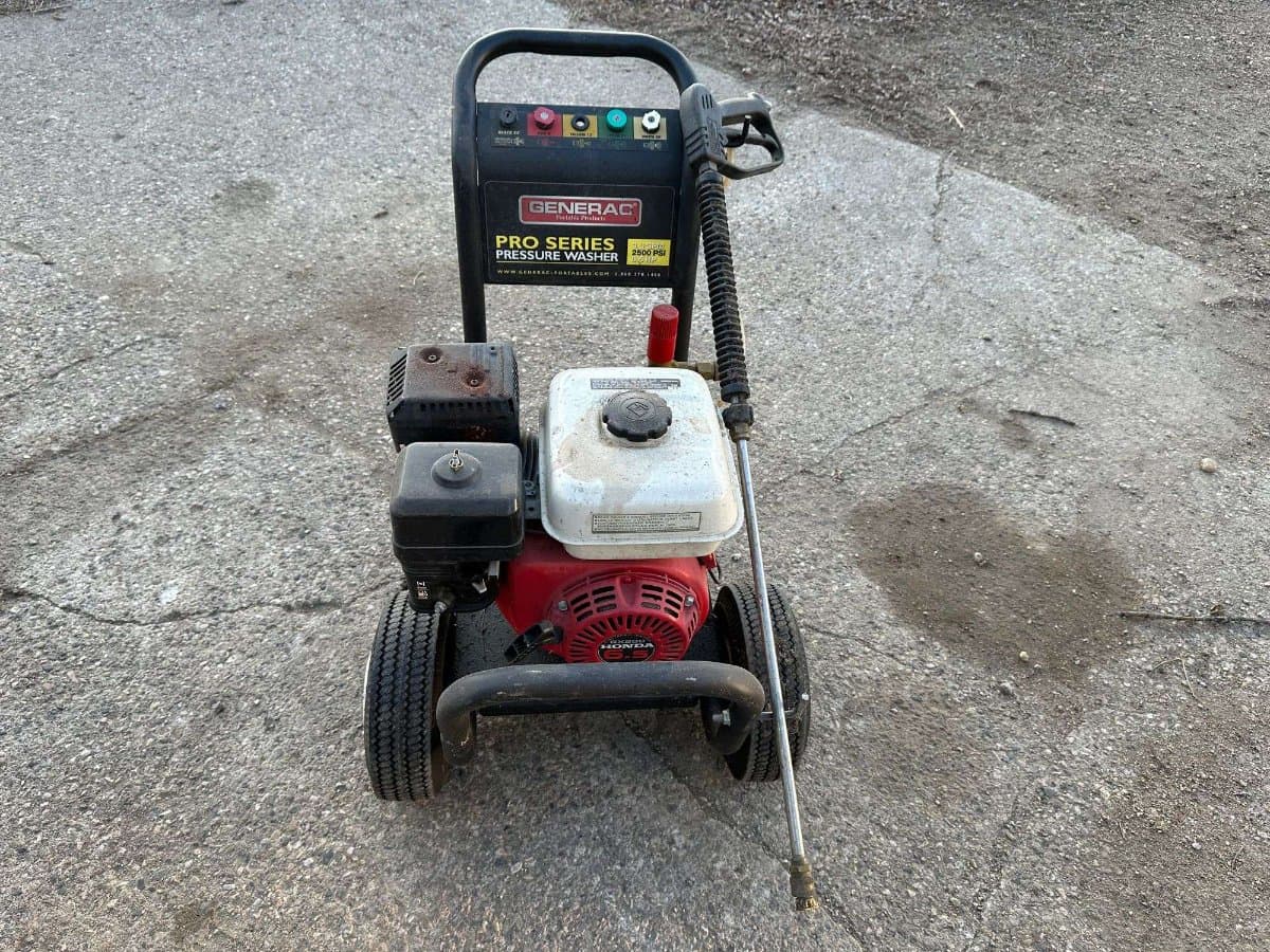 Pressure washer for rent in Bradford, Ontario — toolshare