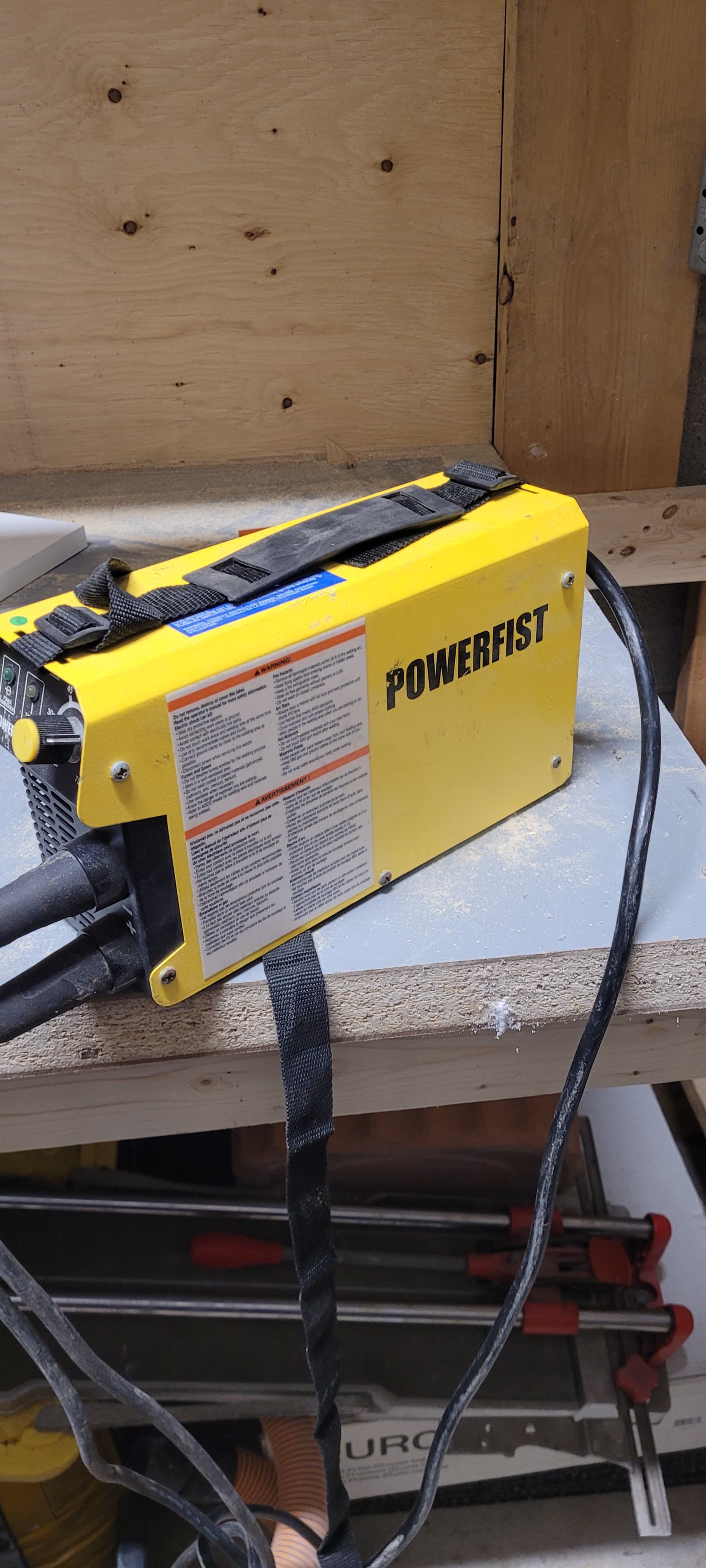 Powerfist 120V Stick Welder for rent in Bradford, Ontario — toolshare